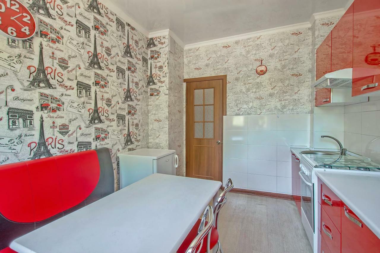 Cozy Apartment On Rozybakiev 145. Atakent Almatî Exterior foto